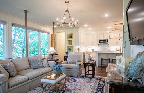 Oxford House | Best location in Oxford