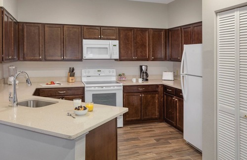 West Yellowstone Condo | BEST LOCATION! Updated Condo with Full Kitchen and Resort Amenities