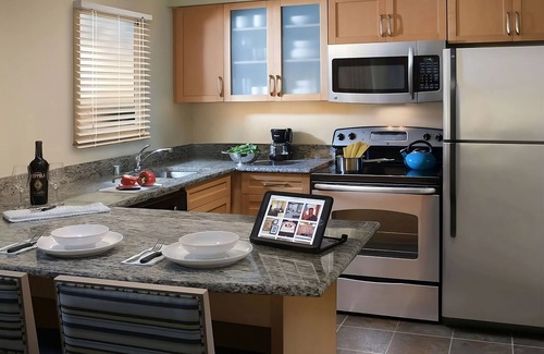 Gunter Afs Resort | Best Place to Stay in Montgomery! 3 Comfortable Units, Onsite Pool, Pets Allowed