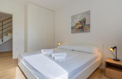 Cres Apartment | Best Sea View Apartment