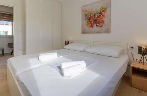 Cres Apartment | Best Sea View Apartment