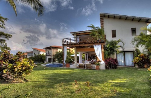 Punta de Mita House | BEST VALUE IN PM-4B-PREMIER MEMBERSHIP-FULL TIME STAFF-PRIVATE POOL.