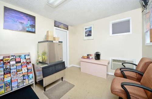 Rockfall Hotel | Best Way Inn