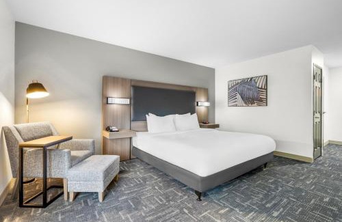 Crowley Hotel | Best Western Acadia Hotel