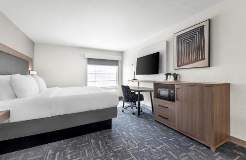 Crowley Hotel | Best Western Acadia Hotel