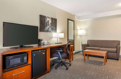 Downers Grove Hotel | Best Western Chicago - Downers Grove