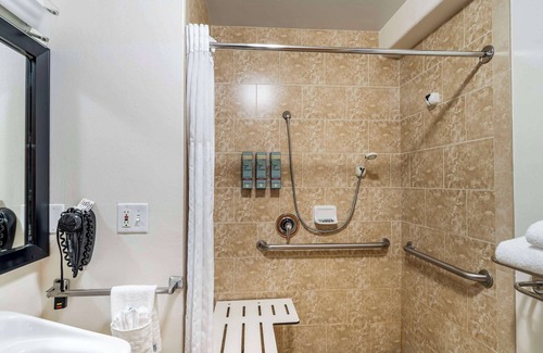 Wheeler Ridge Hotel | Best Western Liberty Inn