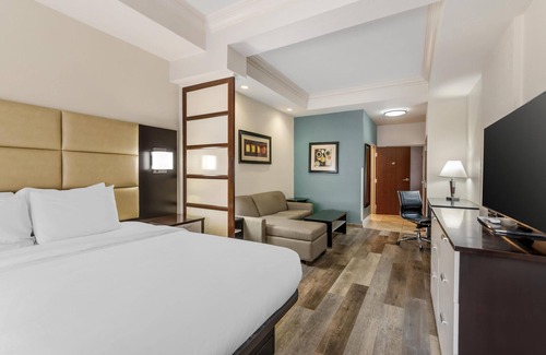 North Little Rock Hotel | Best Western Plus JFK Inn & Suites