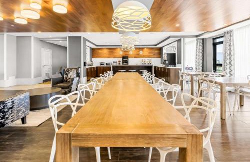 Airdrie Hotel | Best Western Plus Airdrie Gateway