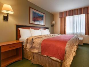 Pueblo Hotel | Best Western Plus Eagleridge Inn & Suites
