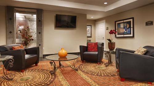 North Shore Hotel | Best Western Plus Heritage Inn & Suites Houston East