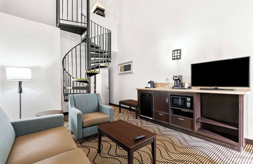 Lake Forest Hotel | Best Western Plus Irvine Spectrum Hotel