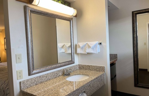 Estes Park Hotel | Best Western Plus Silver Saddle Inn