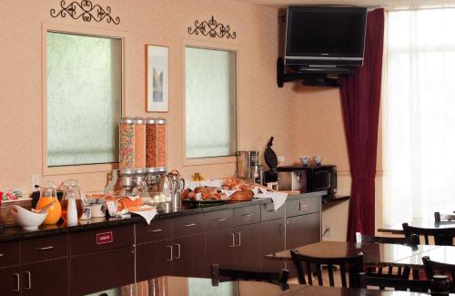 Penn Yan Hotel | Best Western PLUS Vineyard Inn and Suites