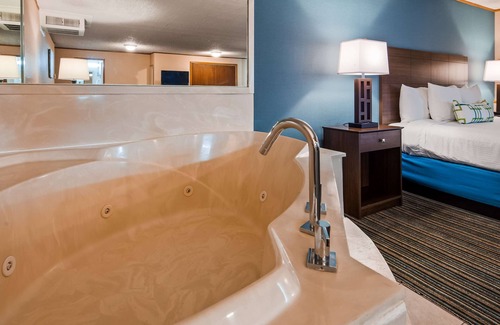 Woodhaven Hotel | Best Western Woodhaven Inn