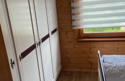 Bromskirchen Cabin | Besuchen Sie Unsere Gemütlichen Blockhäuser in Bromskirchen!