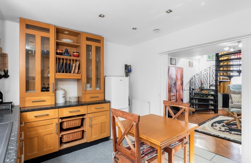 Bagillt Cottage | BETHANIA CHAPEL ANNEX, pet friendly in Bagillt, Flintshire
