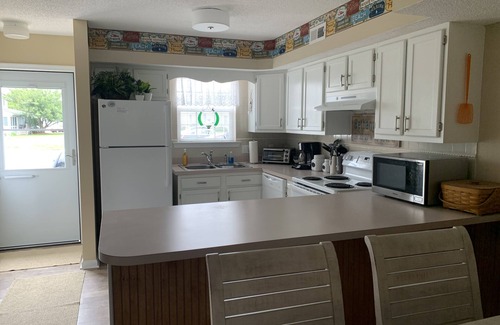 Frankford House | Bethany Beach Rental 2 1/2 miles to BETHANY BDWALK !