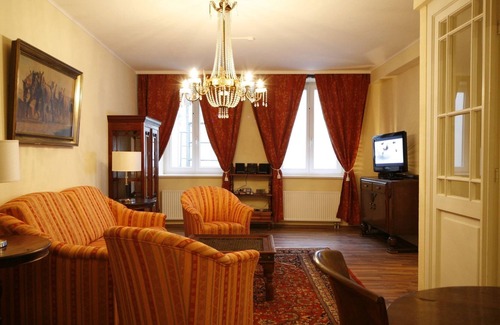 Luebeck Old Town Apartment | Bethsy (An der Untertrave 106; 2. OG) - Apartments on Holstentor