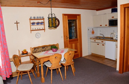Marktschellenberg Apartment | Between Berchtesgaden and Salzburg