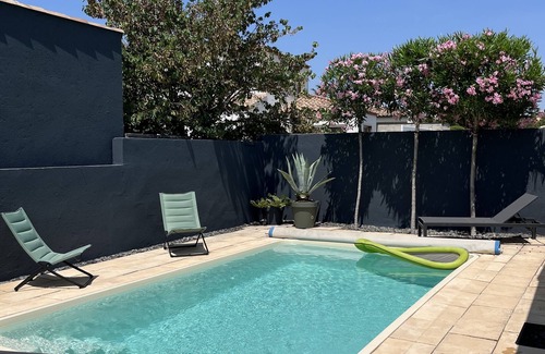 Cers Villa | BETWEEN BÉZIERS AND VALRAS BEACH VILLA WITH GARDEN AND PRIVATE SWIMMING POOL