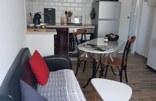 Pessac House | BETWEEN BORDEAUX AND ARCACHON. charming gite LE PETIT PRINCE PESSAC.3 *