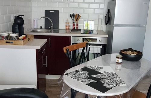 Pessac House | BETWEEN BORDEAUX AND ARCACHON. charming gite LE PETIT PRINCE PESSAC.3 *
