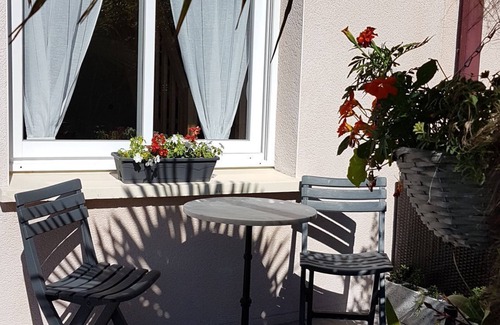 Pessac House | BETWEEN BORDEAUX AND ARCACHON. charming gite LE PETIT PRINCE PESSAC.3 *