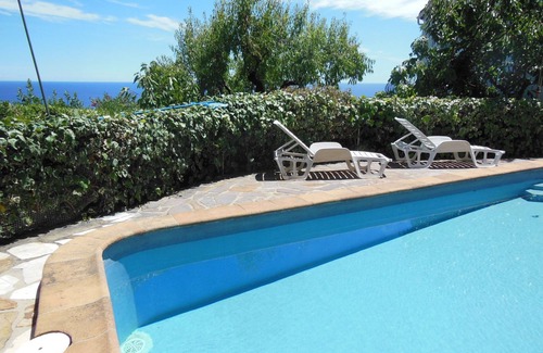 Espero-Pax Apartment | between cannes and st tropez, spledidview sea ,300yars beach,private swimminpool
