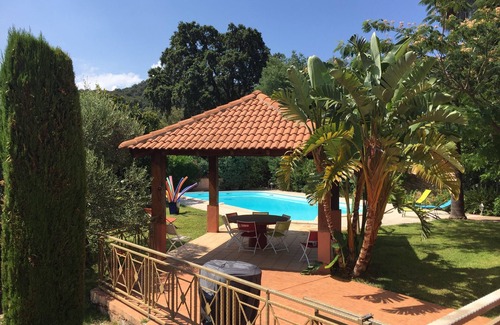 Santa-Lucia-di-Moriani House | Between sea and mountains, in the maquis. and with your feet in the pool