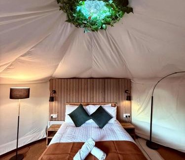 Kirk Sandall Other | Between Rivers Camping @ The Old George Inn