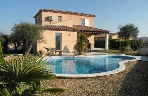 Clarensac Villa | Between sea and Cevennes, quiet house 140m², 6 people