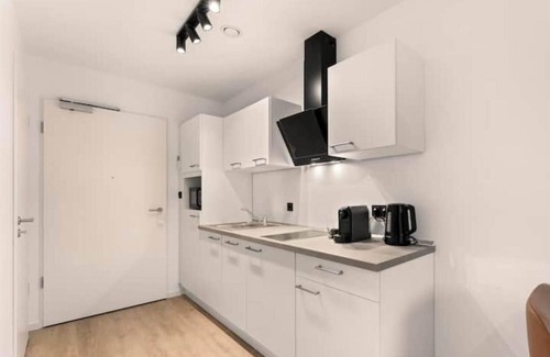 Center Apartment | Between-studios - Paul