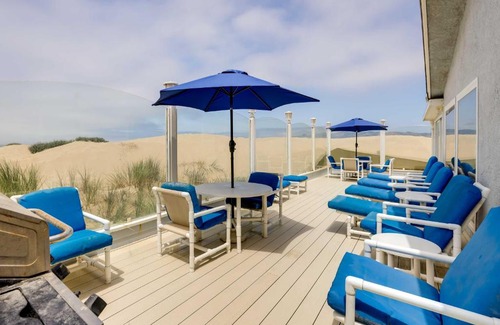 Oceano House | Between the Dunes Breezy Beachfront Oceano Home!