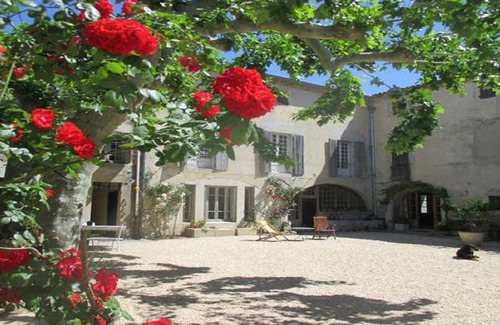 Lezan Apartment | Between the mountains and the seaside, absolute calm near Uzès and Nîmes