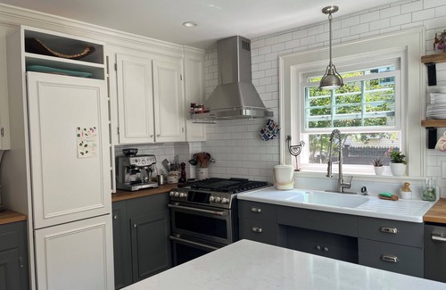 Beverly House | Beverly at its Best!