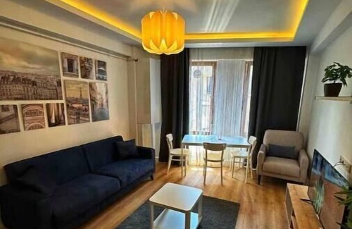 Beyoglu House | Beyoğlu'nda merkezde tarihi stüdyo ; ihtiyaç duyacağınız her şey yanınızda