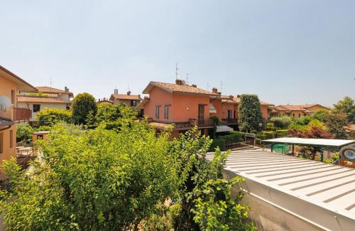 Azzano San Paolo Apartment | BGY Airport Home - 2min from BGY Airport, WiFi