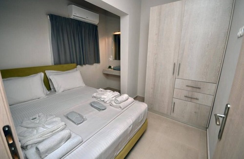 Pilalimata House | BH105 - R- Suites Makry Gialos