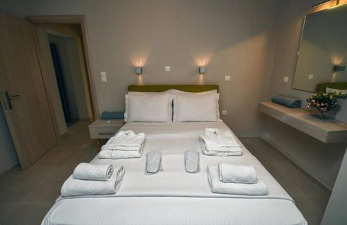 Pilalimata House | BH105 - R- Suites Makry Gialos