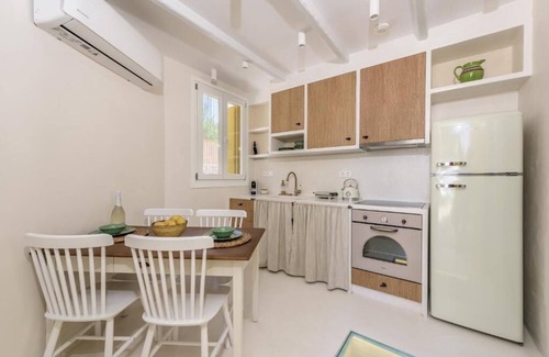 Tripiti House | BH648 - R - Villa Milos