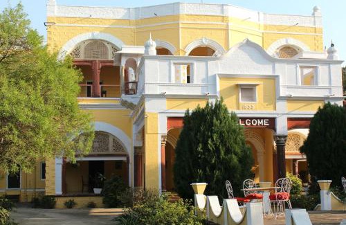 Karauli Hotel | Bhanwar Vilas Palace