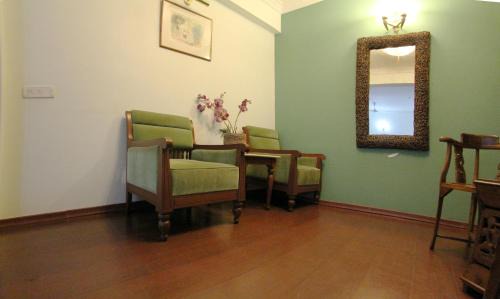 Guruvayur Hotel | Bhasuri Inn Guruvayoor