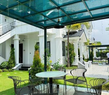 Thanh Thuy Villa | Biệt thự Đế Liên nguyên căn 2 tầng- Vườn Vua Resort Phú Thọ