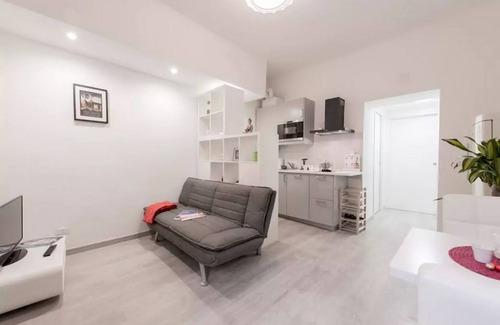 Porta Garibaldi Apartment | Bianca The White House for 3 ☆ Porta Garibaldi Island