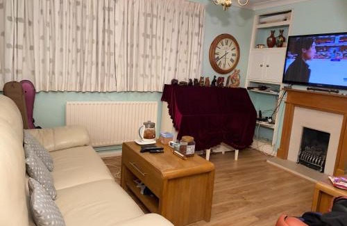 Bromley Common and Keston House | Bickley London Holiday Home