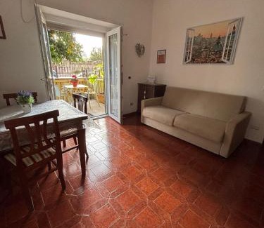 Ciampino Apartment | Biddy's house