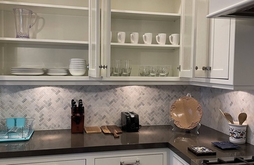 Chico House | Bidwell Bijou: Luxurious home 1 block from Bidwell Park & Downtown.
