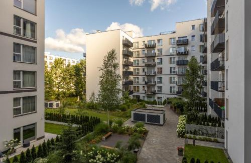 Bielany Apartment | Bielany Business - Balcony, Parking - by Rentujemy