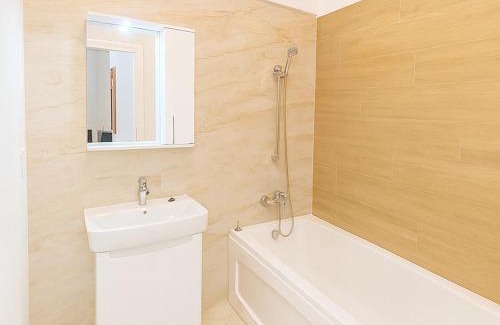 Sector 5 Apartment | Big Apartment near Unirii City Center, Sector 5 - 703